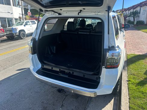 Used 2019 Toyota 4Runner TRD Off-Road Premium image 22