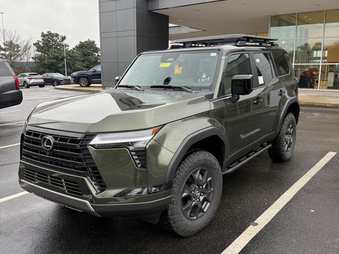 Used 2024 Lexus GX 550 AWD/4WD image 14