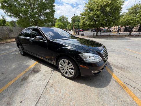 Used 2009 Mercedes-Benz S 550 4MATIC image 6
