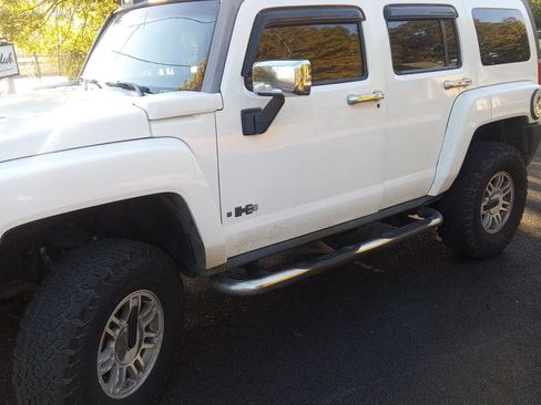 Used 2006 HUMMER H3 image 4