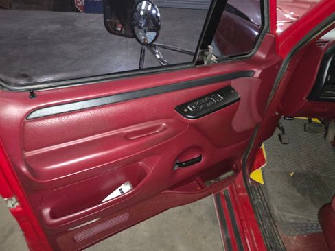 Used 1996 Ford F350 2WD Crew Cab image 5