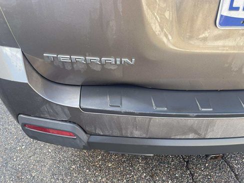 Used 2011 GMC Terrain SLE image 10