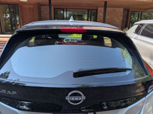 Used 2023 Nissan Leaf SV Plus FWD image 11
