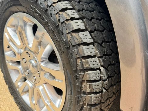 Used 2013 Ford F150 Platinum AWD/4WD image 15