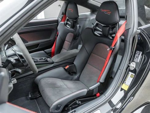 Used 2025 Porsche 911 GT3 RS RWD image 15