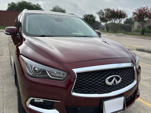 Used 2019 INFINITI QX60 Luxe w/ Essential Package FWD image 5