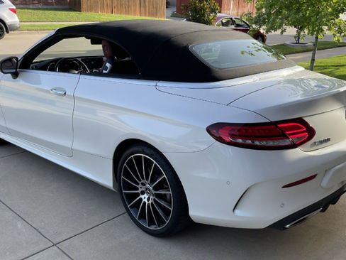 Used 2022 Mercedes-Benz C 300 Cabriolet image 12