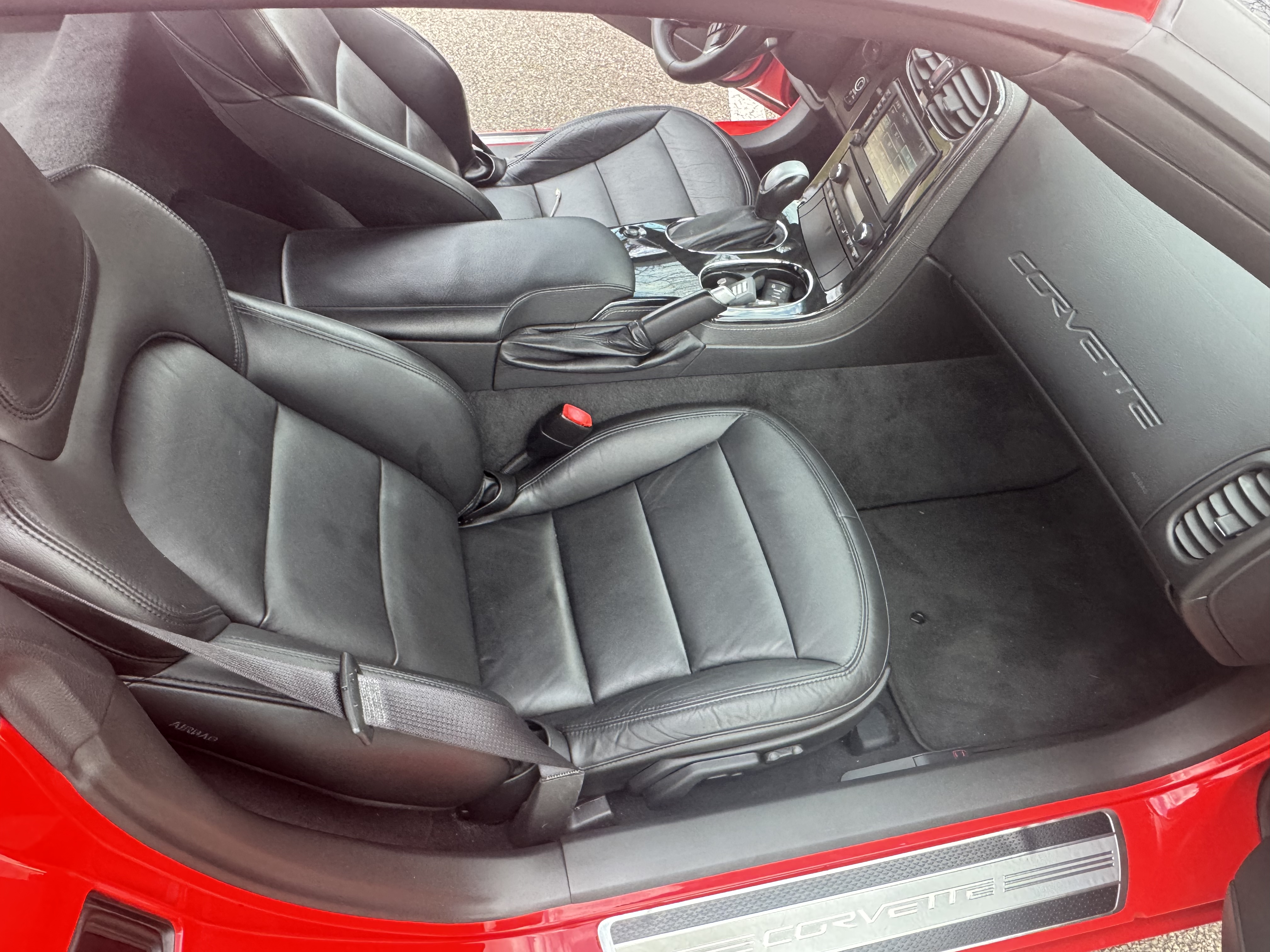 Used 2012 Chevrolet Corvette Grand Sport w/ 2LT Preferred Equipment Group RWD image 8