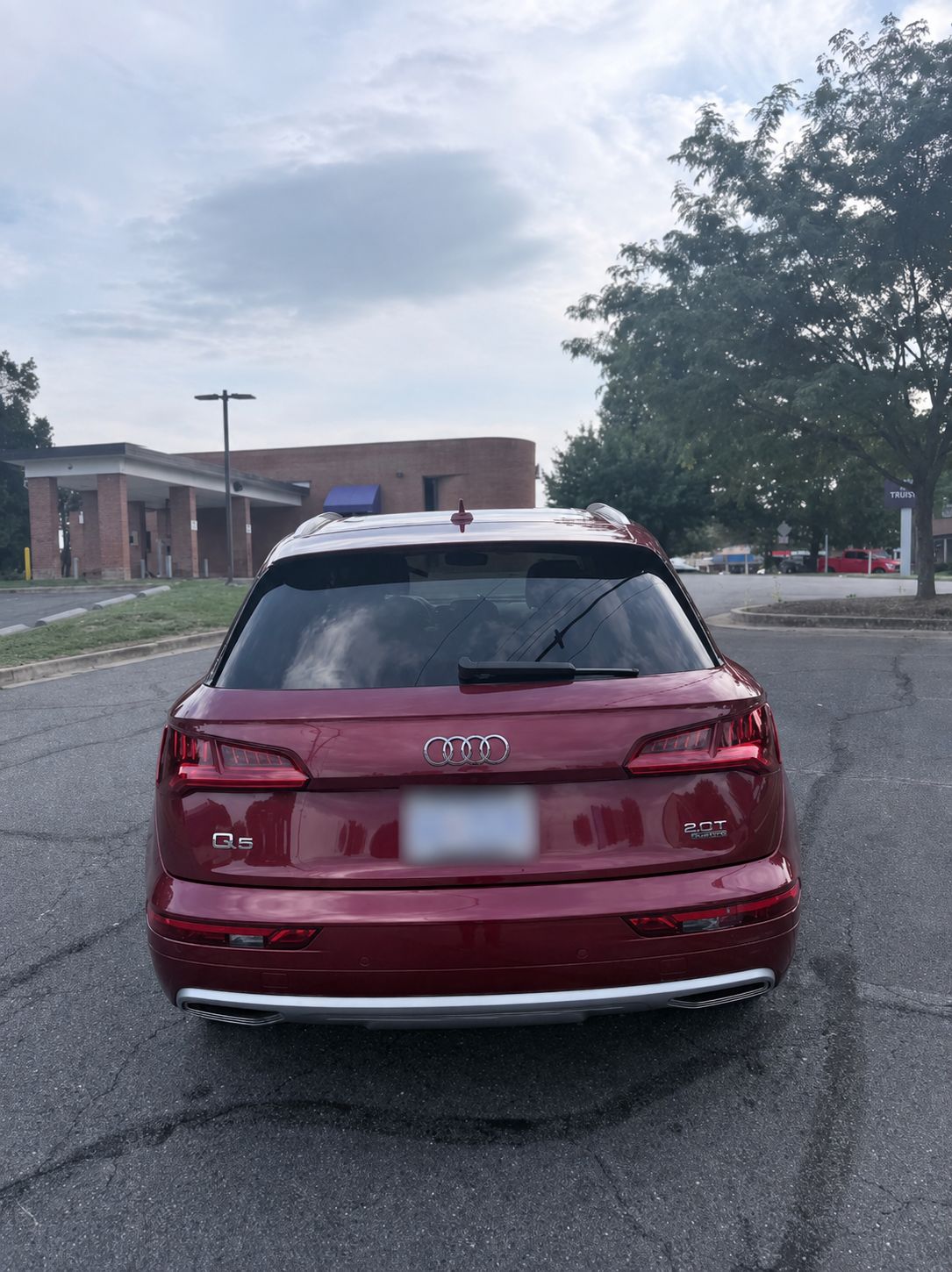 Used 2018 Audi Q5 2.0T Premium Plus w/ Premium Plus Package AWD/4WD image 5