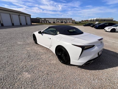 Used 2024 Lexus LC 500 Convertible RWD image 8