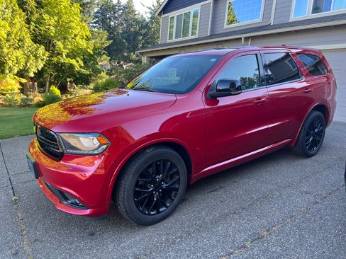 Used 2015 Dodge Durango R/T w/ Technology Group AWD/4WD image 4
