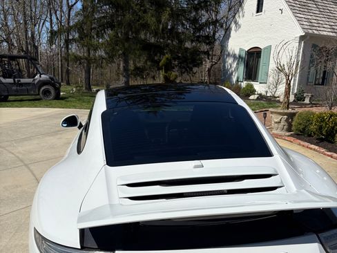 Used 2014 Porsche 911 Carrera image 6