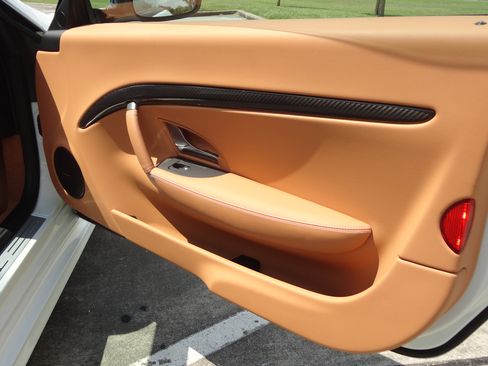 Used 2018 Maserati GranTurismo MC image 16