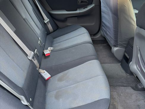 Used 2006 Hyundai Elantra GT FWD image 14