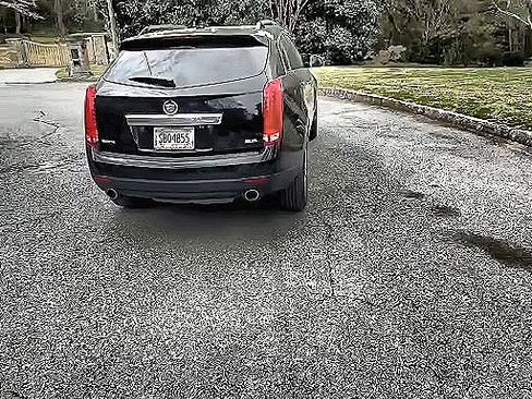 Used 2014 Cadillac SRX Luxury w/ Driver Awareness Package image 5