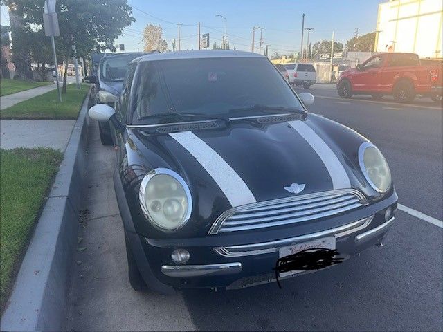 Used 2003 MINI Cooper Hardtop FWD image 4