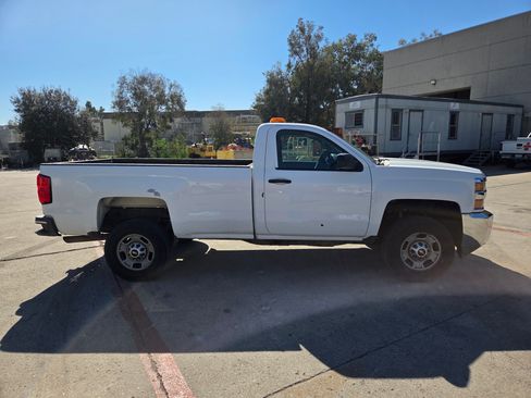 Used 2015 Chevrolet Silverado 2500 W/T w/ WT Fleet Convenience Package image 4