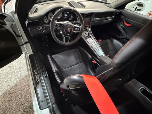 Used 2016 Porsche 911 GT3 RS image 21