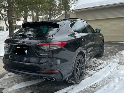 Used 2021 Maserati Levante GTS image 7