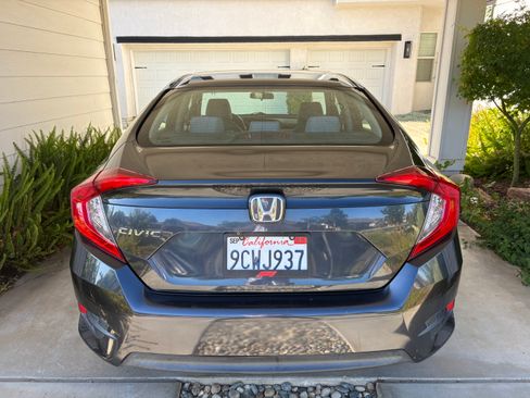 Used 2018 Honda Civic LX image 7