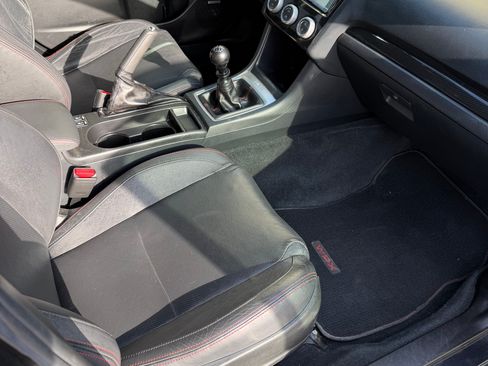 Used 2015 Subaru WRX Limited AWD/4WD image 10