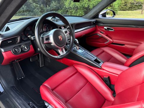 Used 2014 Porsche 911 Turbo S AWD/4WD image 20