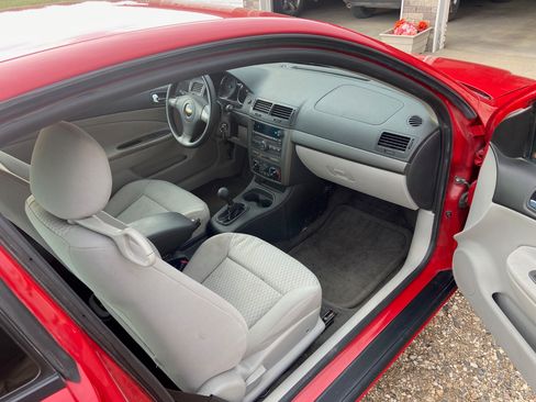 Used 2008 Chevrolet Cobalt LT FWD image 6