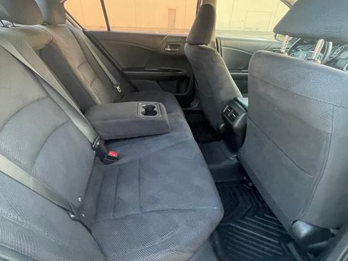Used 2016 Honda Accord EX image 23