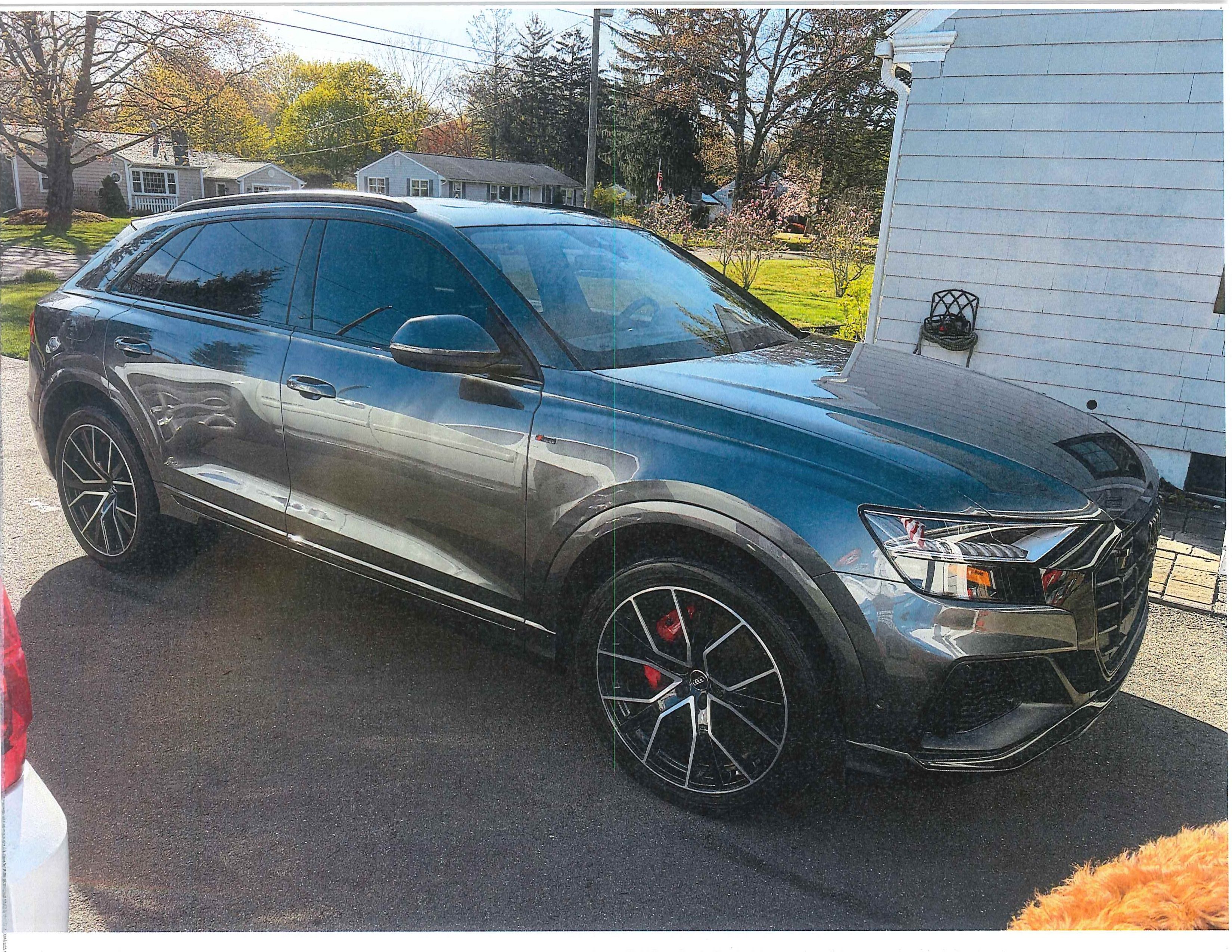 Used 2020 Audi Q8 Prestige w/ Prestige Package AWD/4WD image 1
