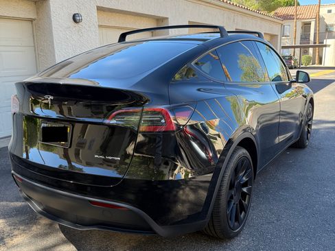 Used 2023 Tesla Model Y Long Range image 9