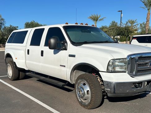 Used 2006 Ford F350 XL image 5