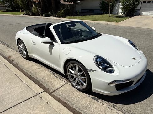 Used 2012 Porsche 911 Carrera RWD image 1