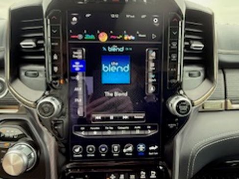 Used 2021 RAM 1500 Limited w/ Advanced Safety Group image 11