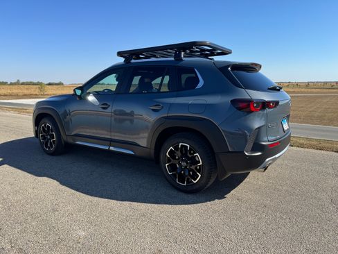 Used 2023 MAZDA CX-50 Meridian Edition w/ Apex Package image 6