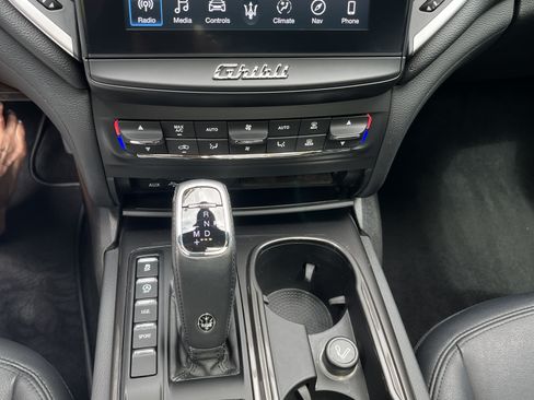 Used 2019 Maserati Ghibli RWD image 6