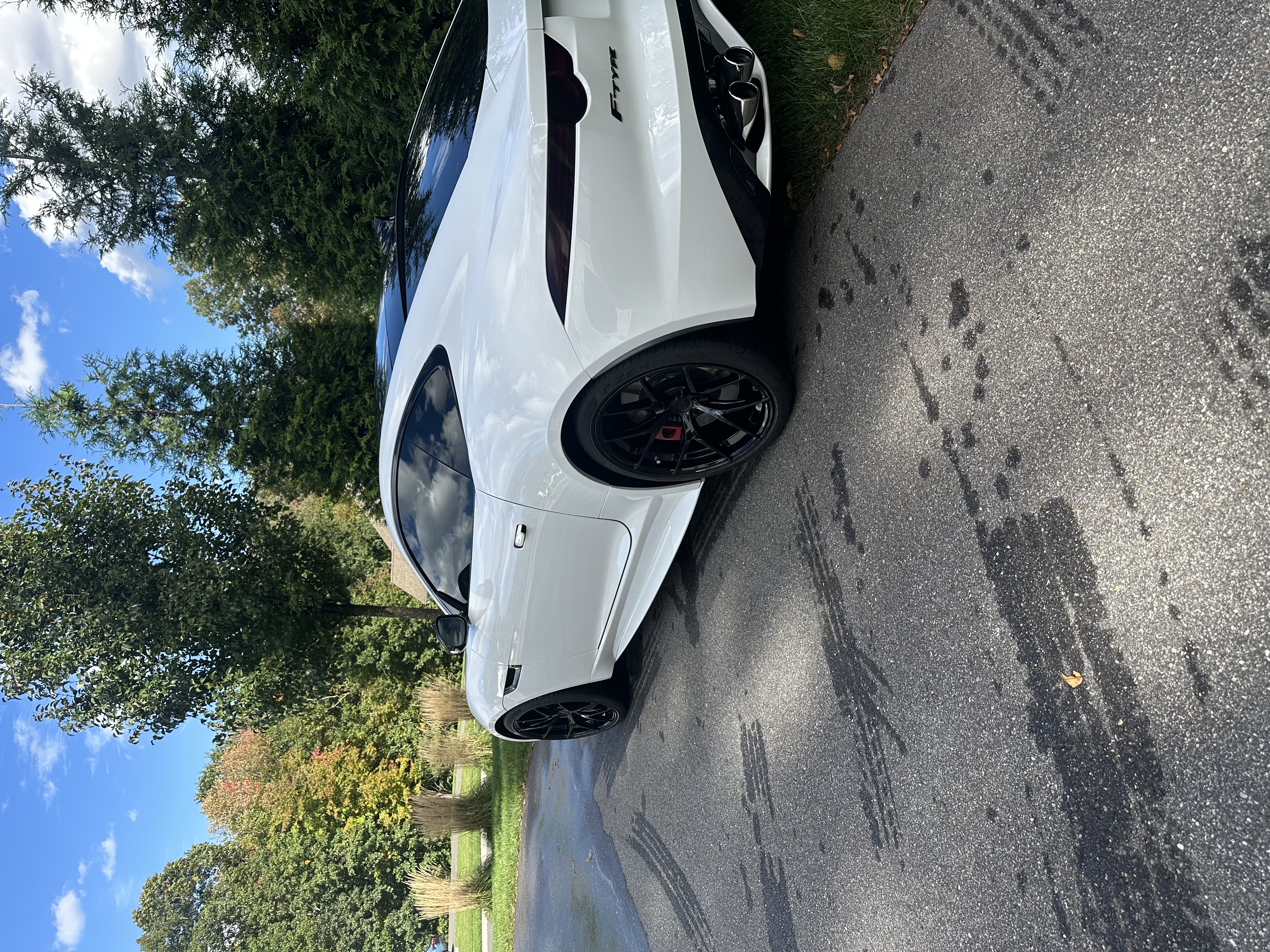 Used 2016 Jaguar F-TYPE R AWD/4WD image 5