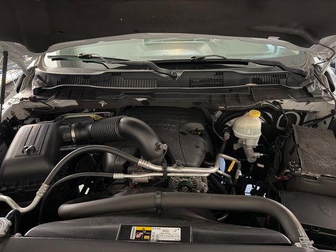 Used 2014 RAM 1500 Express image 12