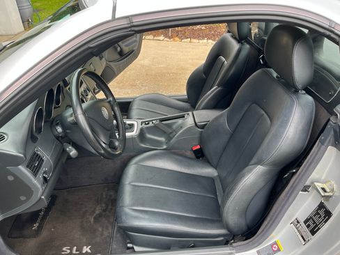 Used 2003 Mercedes-Benz SLK 230 image 6