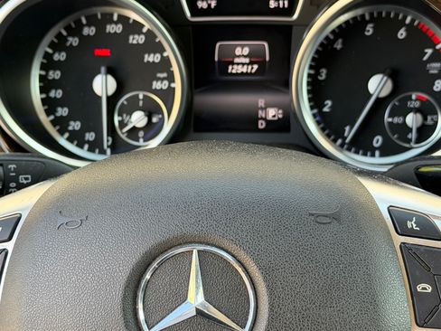 Used 2015 Mercedes-Benz GL 450 4MATIC w/ Lighting Package image 6