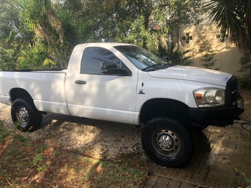 Used 2007 Dodge Ram 2500 Truck ST w/ Trailer Tow Group image 6