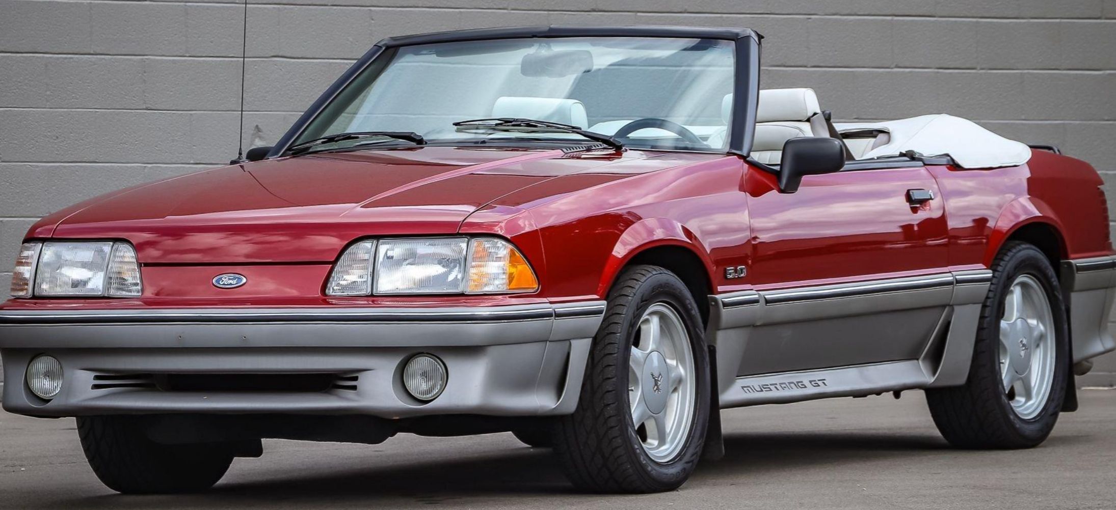 Used 1992 Ford Mustang GT RWD image 24