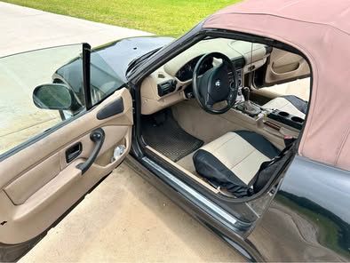 Used 2001 BMW Z3 2.5i RWD image 2