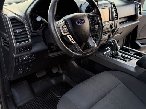 Used 2018 Ford F150 XLT AWD/4WD image 12