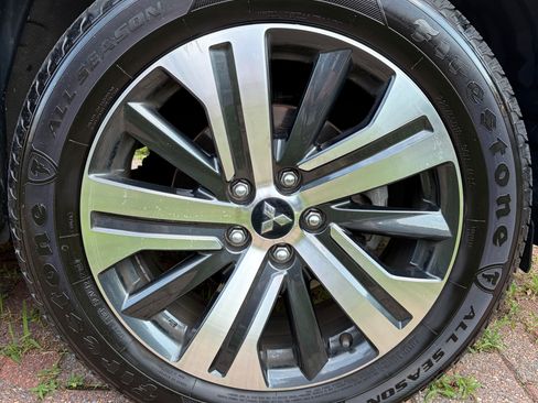 Used 2020 Mitsubishi Outlander Sport SE AWD/4WD image 11