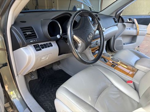 Used 2009 Toyota Highlander Hybrid image 12