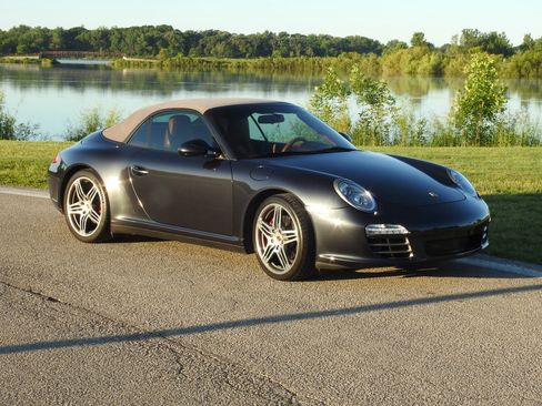 Used 2009 Porsche 911 Carrera 4S AWD/4WD image 5