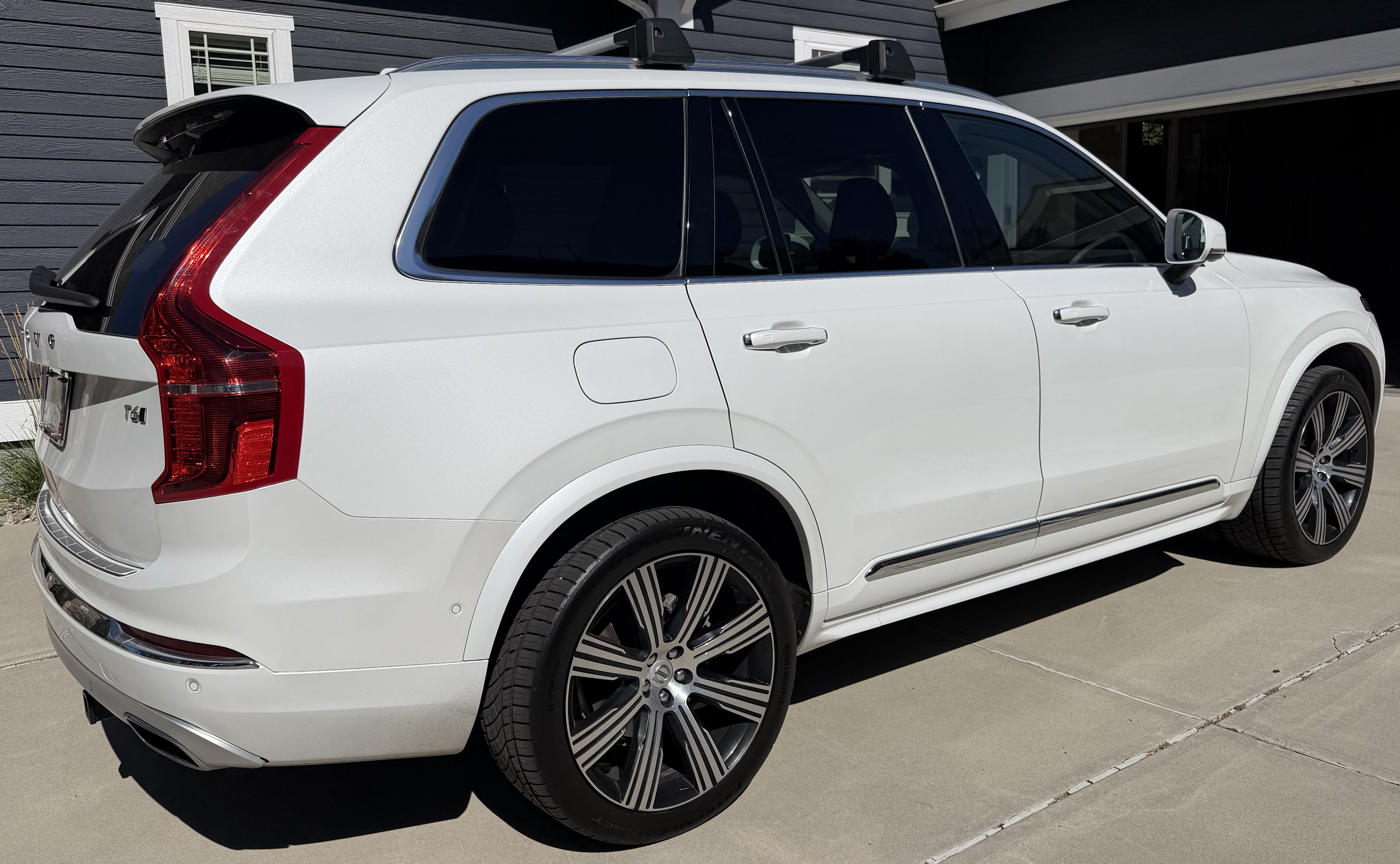Used 2021 Volvo XC90 T6 Inscription w/ Advanced Package AWD/4WD image 4