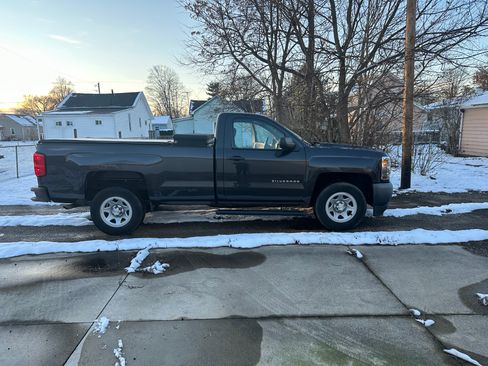 Used 2016 Chevrolet Silverado 1500 W/T image 2