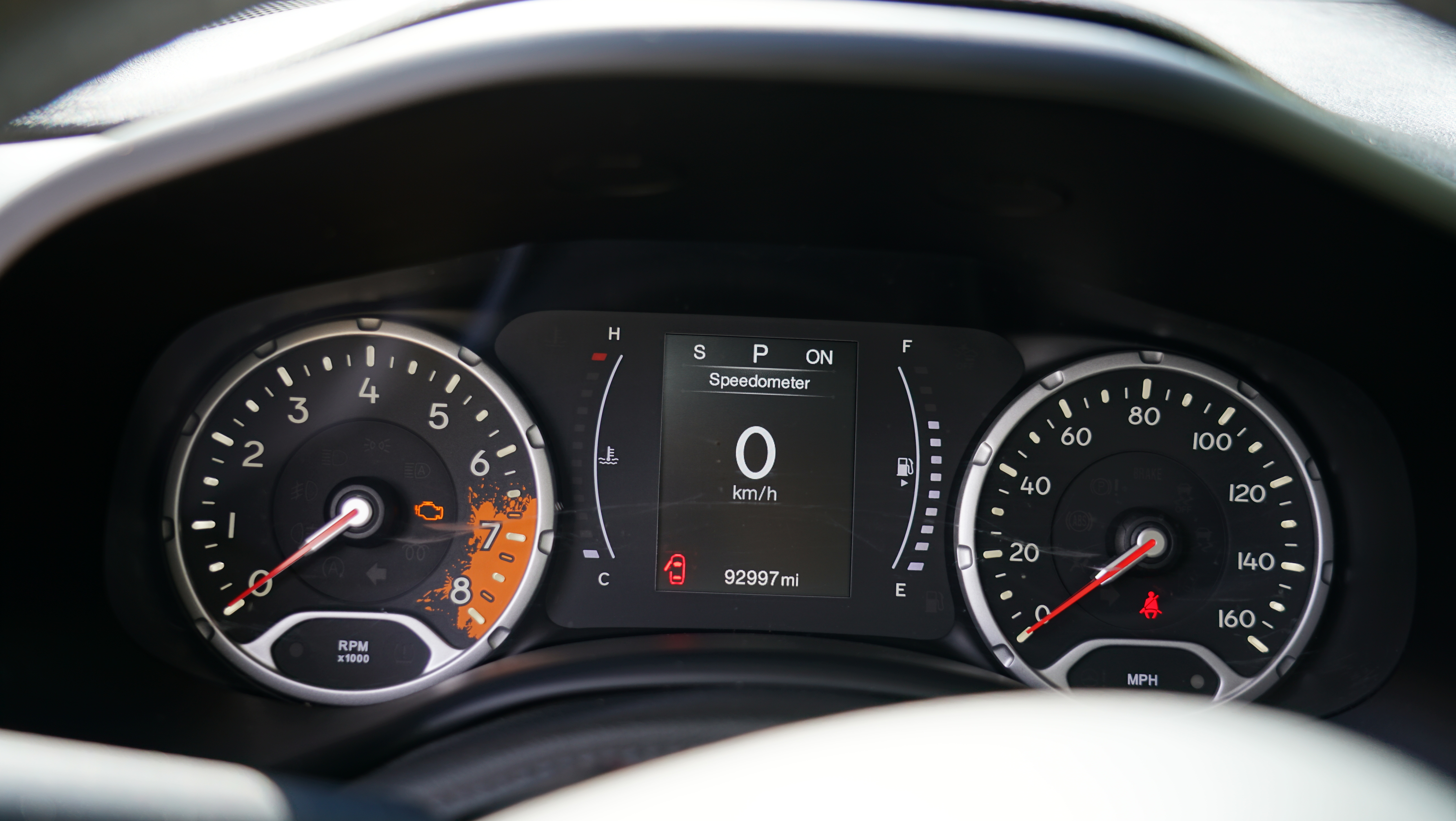 Used 2018 Jeep Renegade Latitude w/ Cold Weather Group AWD/4WD image 23