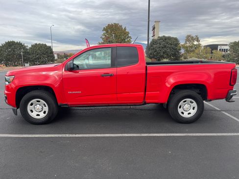 Used 2017 Chevrolet Colorado W/T image 4